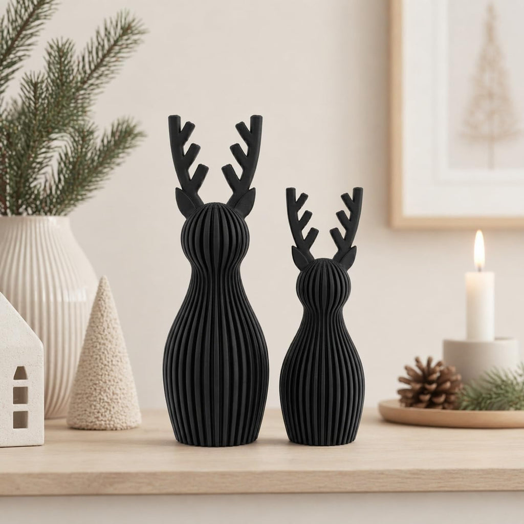 Scandi Japandi Rentier 3D Druck Deko – Minimalistische Hirsch/Elch Dekoration im skandinavischen Design – Gerippte Oberfläche – Moderne Winter- und Weihnachtsdeko (Bordeaux, klein & groß)