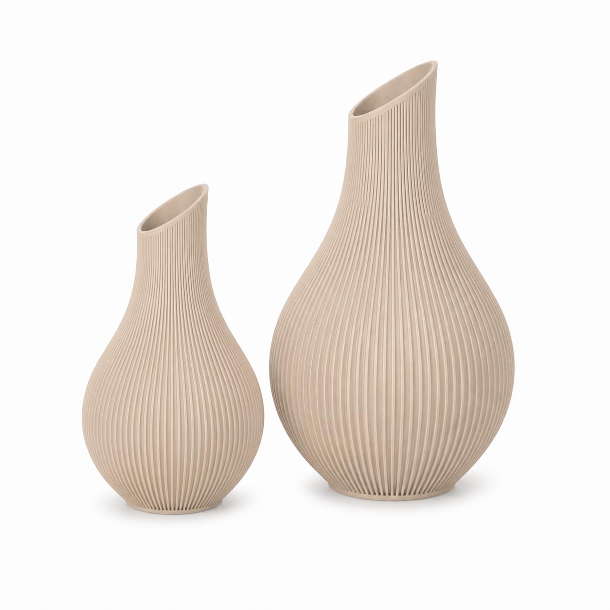 Japandi Vase 18 oder 24 cm – Moderne Designvase im Scandi Stil – Gerillte Dekovase aus PLA Matte – Minimalistische Blumenvase für Trockenblumen, Wohnzimmer & Flur (Hellbeige, 18 cm)