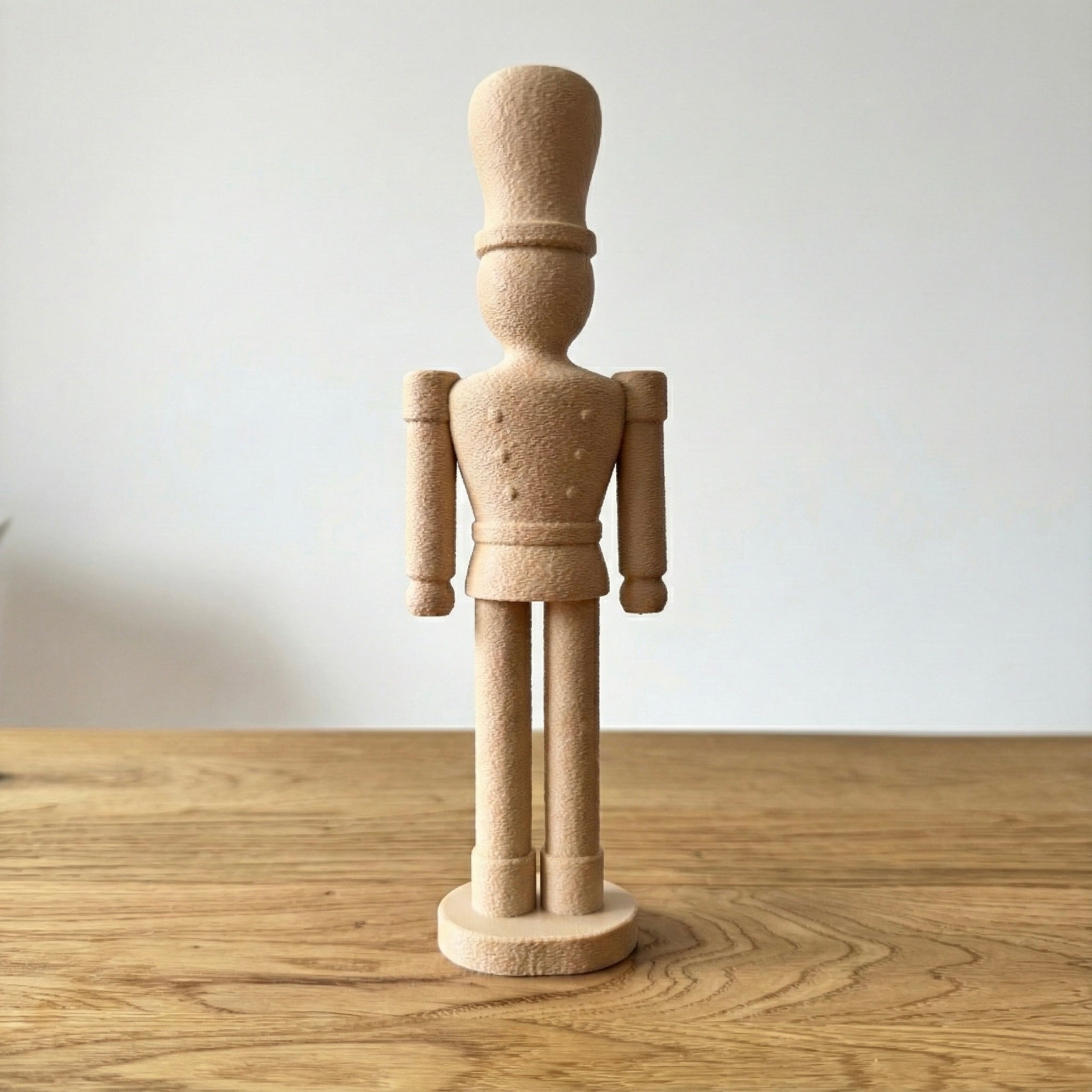 Nussknacker im Japandi Design