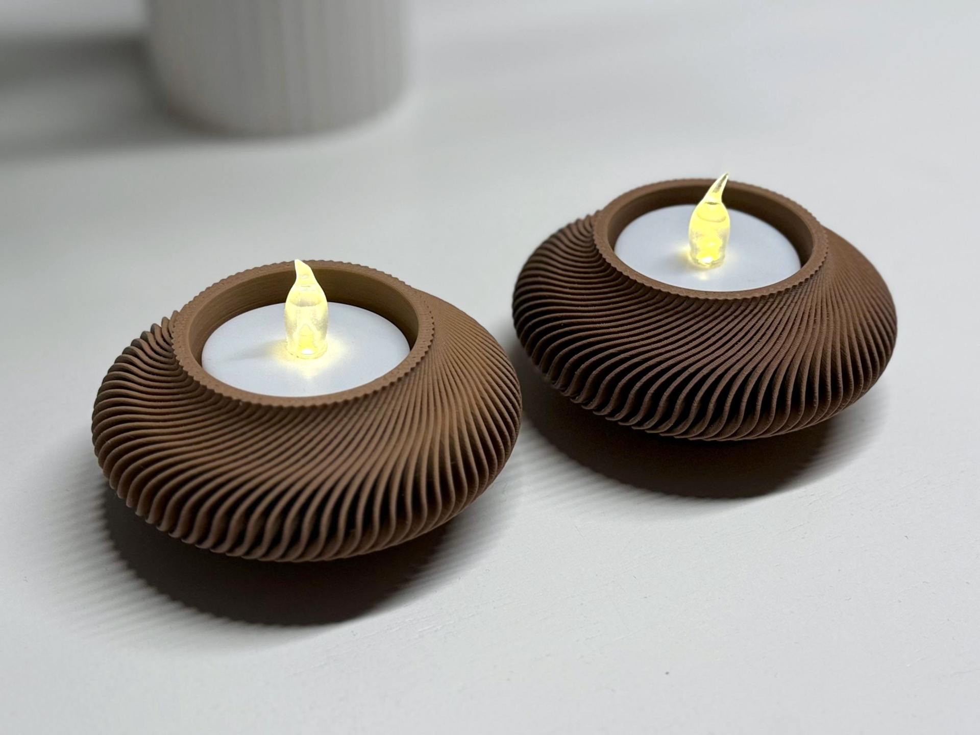 Teelicht-Halter im Turbinen Style